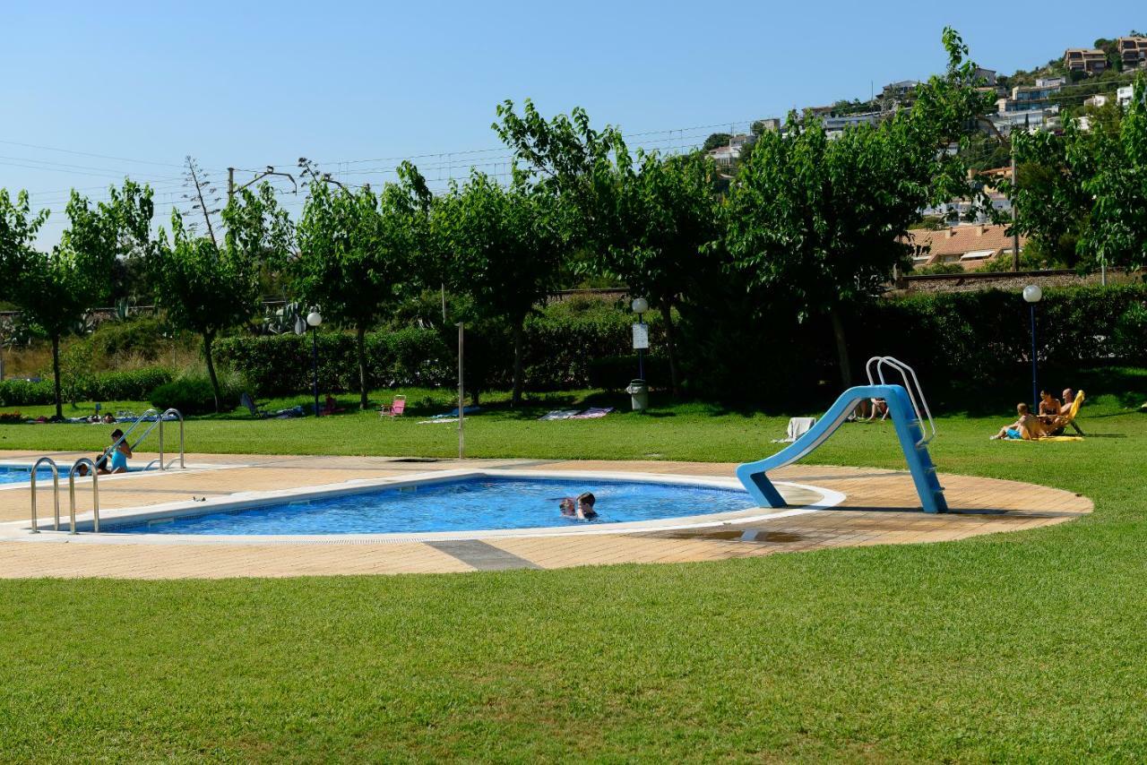 Sitges Aiguadolc Playa Apartman Kültér fotó